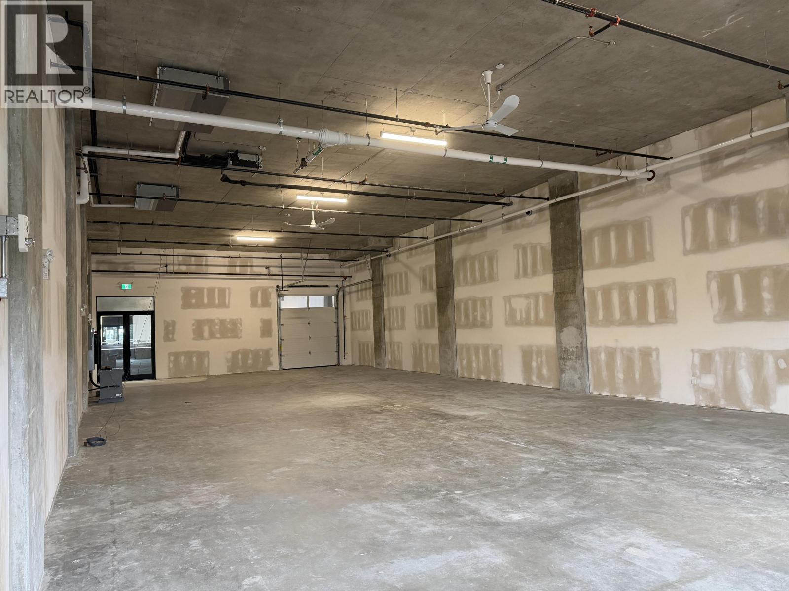 204 8188 Manitoba Street, Vancouver, British Columbia  V5X 3A2 - Photo 3 - C8076897