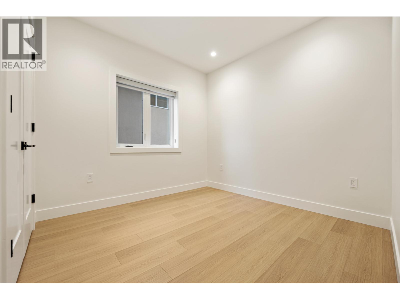 3156-2 E 8th Avenue, Vancouver, British Columbia  V5M 1X6 - Photo 13 - R3097986
