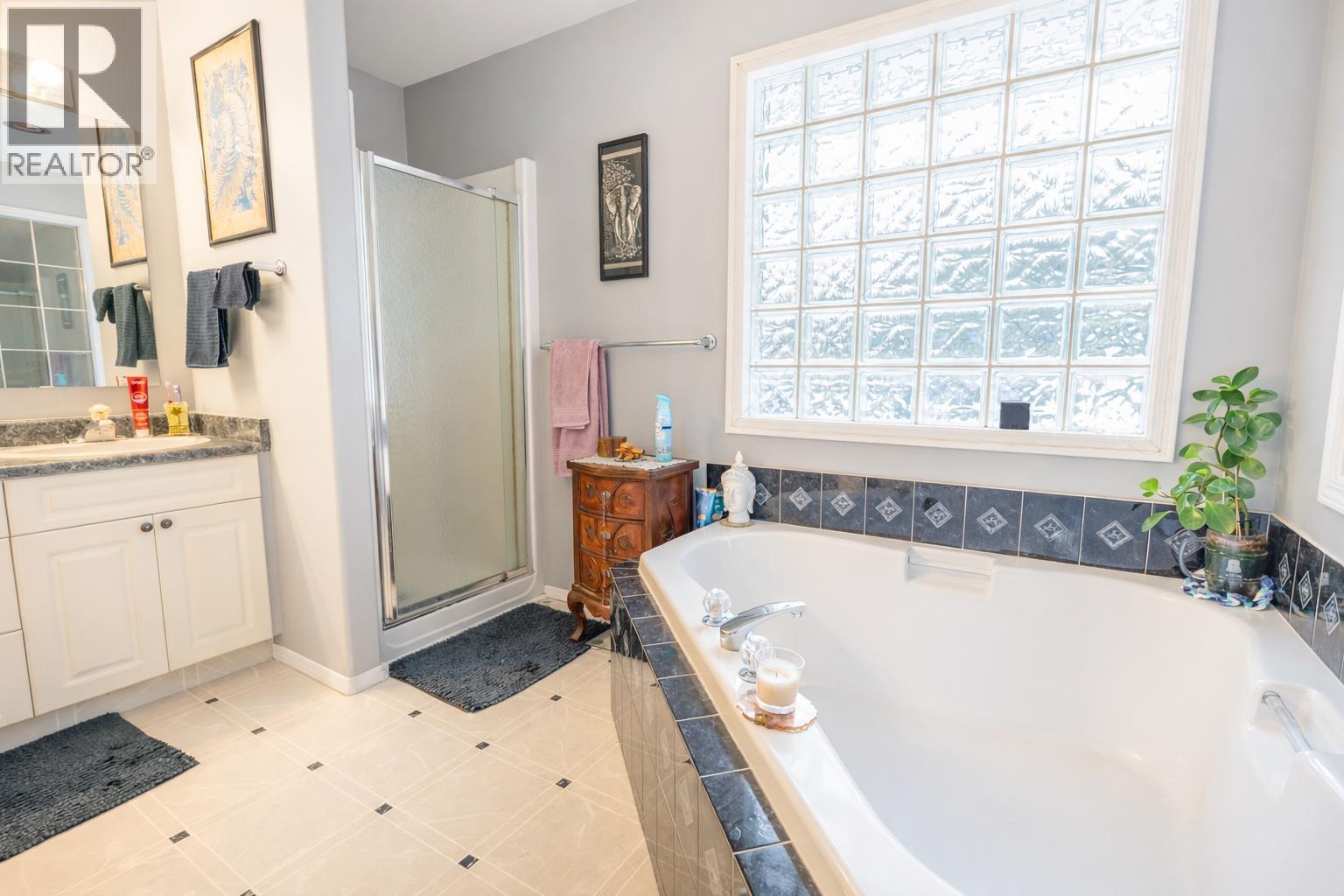 9805 Ridgetop Drive, Prince George, British Columbia  V2N 6V5 - Photo 9 - R3098484