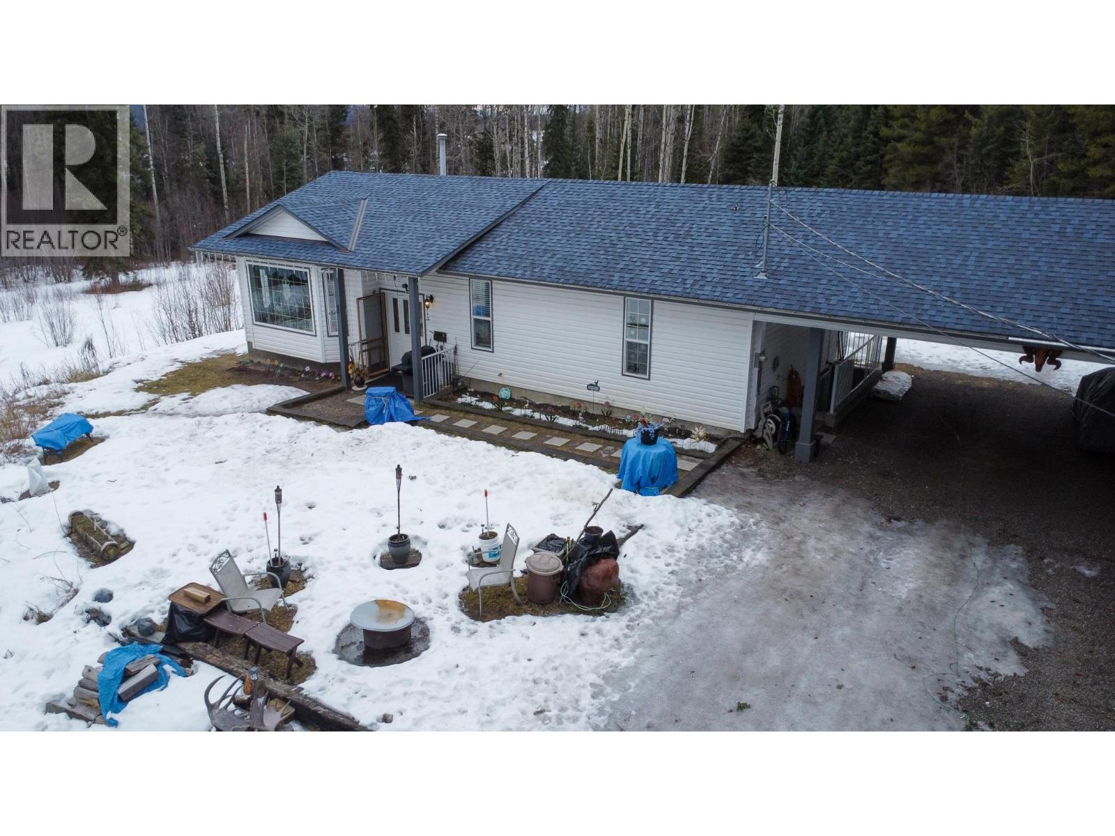 9805 Ridgetop Drive, Prince George, British Columbia  V2N 6V5 - Photo 2 - R3098484