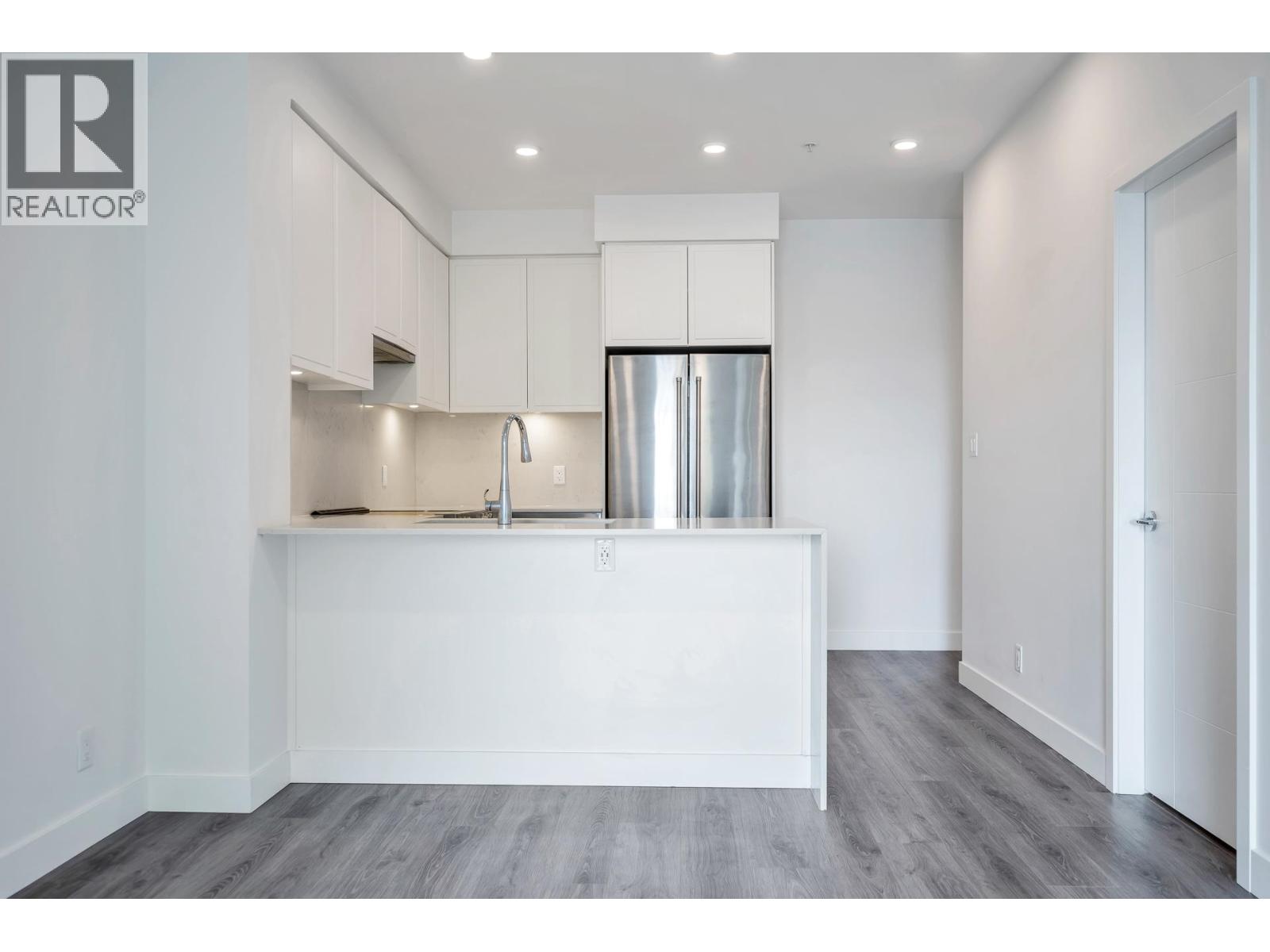 503 700 Clarke Road, Coquitlam, British Columbia  V3J 0K5 - Photo 3 - R3098516