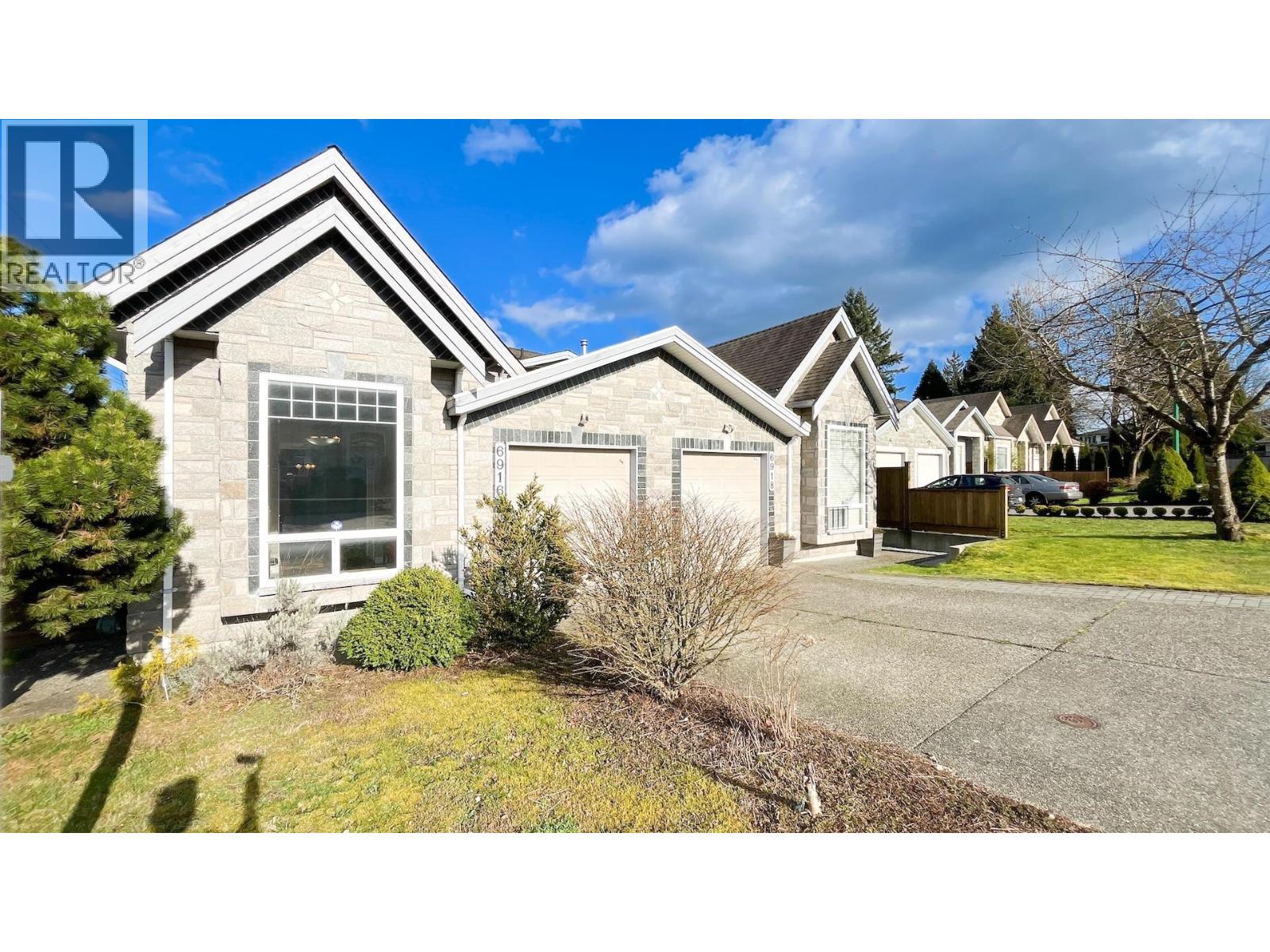 6916 Cunningham Court, Burnaby, British Columbia  V5E 0B1 - Photo 10 - R3098521