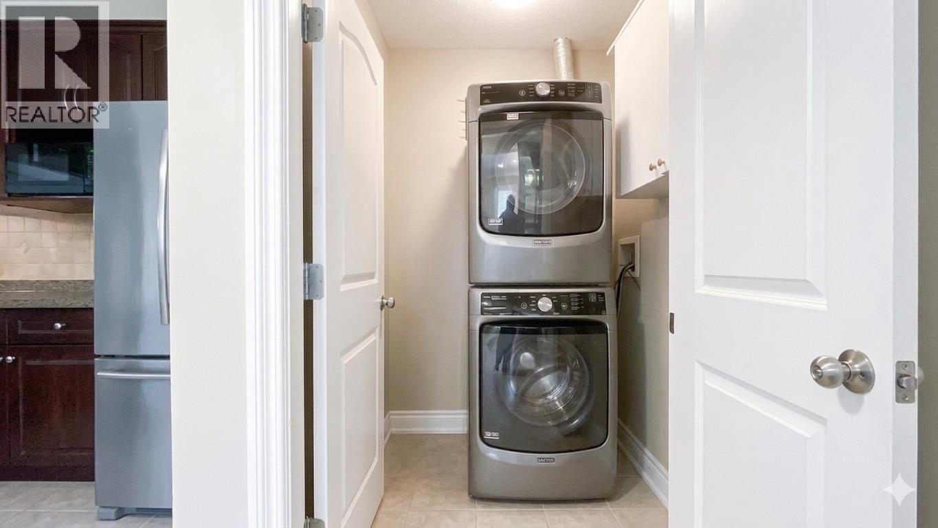 6916 Cunningham Court, Burnaby, British Columbia  V5E 0B1 - Photo 16 - R3098521