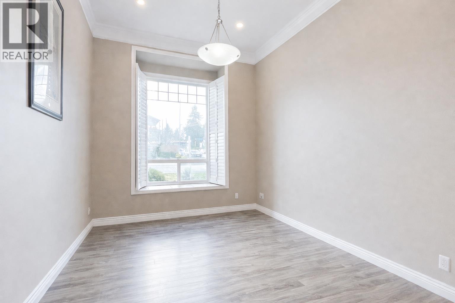 6916 Cunningham Court, Burnaby, British Columbia  V5E 0B1 - Photo 2 - R3098521