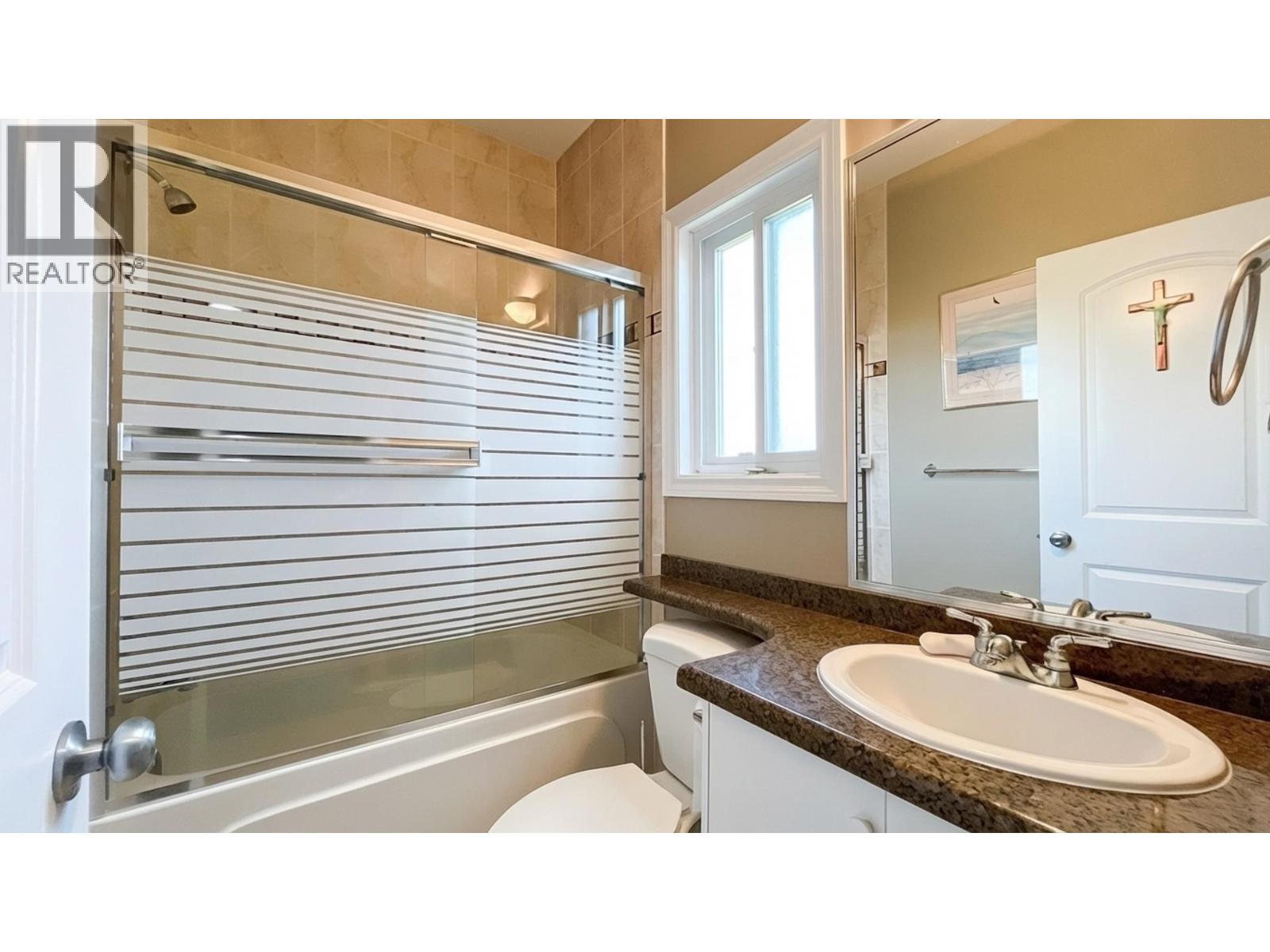 6916 Cunningham Court, Burnaby, British Columbia  V5E 0B1 - Photo 21 - R3098521