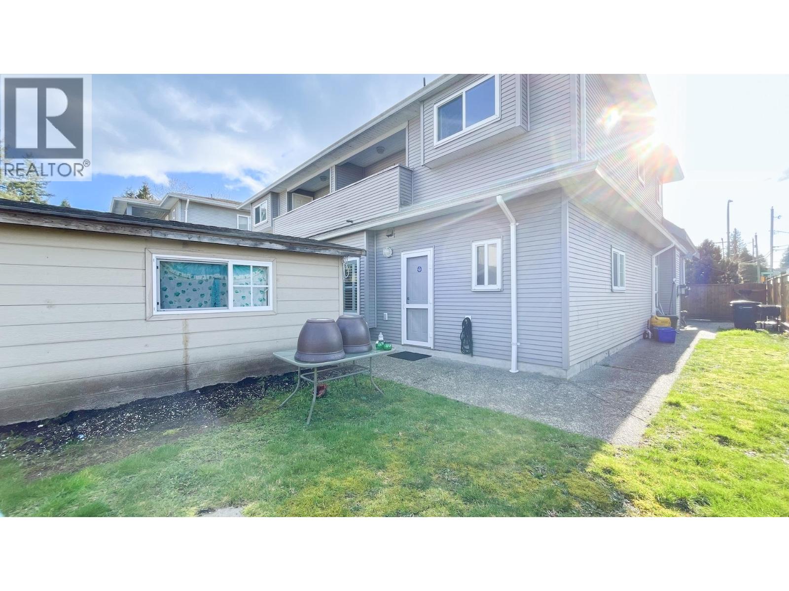 6916 Cunningham Court, Burnaby, British Columbia  V5E 0B1 - Photo 22 - R3098521