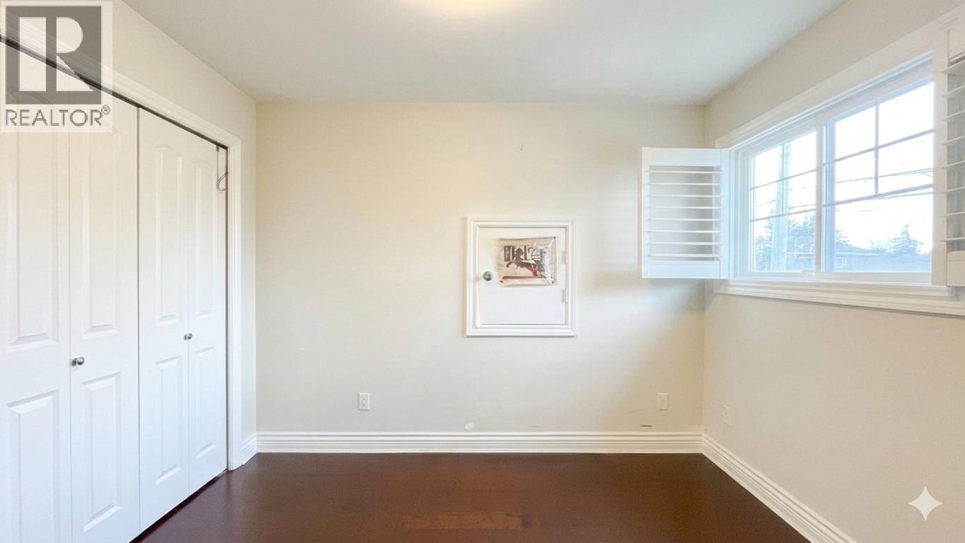 6916 Cunningham Court, Burnaby, British Columbia  V5E 0B1 - Photo 9 - R3098521