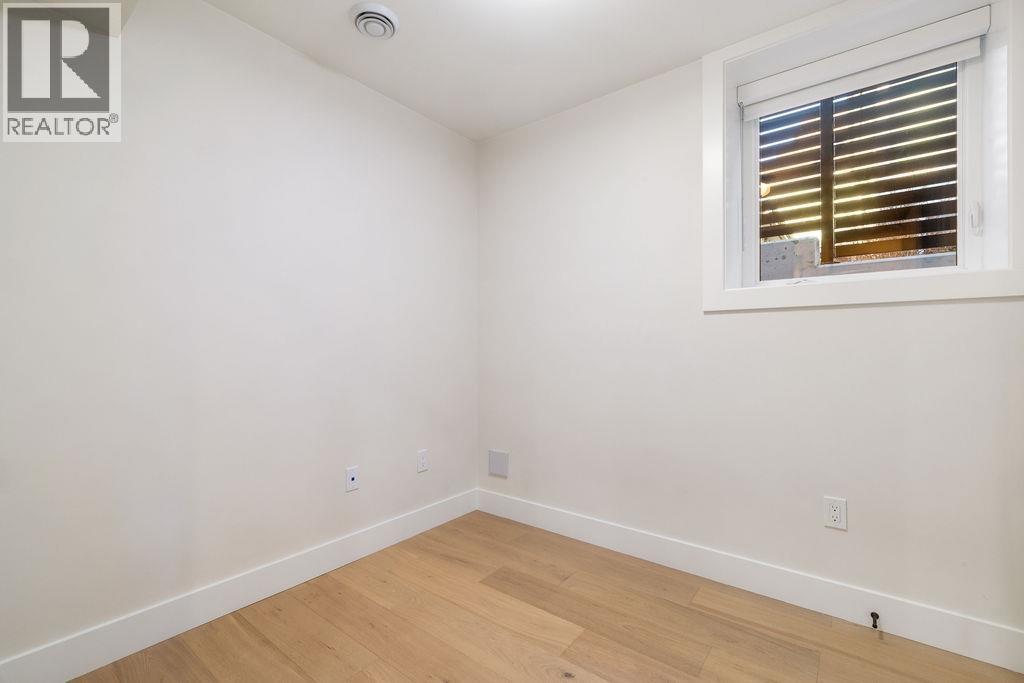 1 1933 Templeton Drive, Vancouver, British Columbia  V5N 4V9 - Photo 15 - R3098525