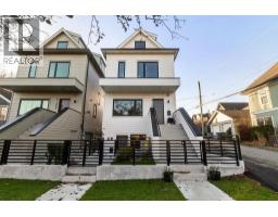 <div class="price">$699,000</div> 1 1933 Templeton Drive, Vancouver<br><div style="margin-bottom:8px;"><small>Stilhavn Real Estate Services</small></div><div class='bed_bath'>2 Bed | 1 Bath</div>