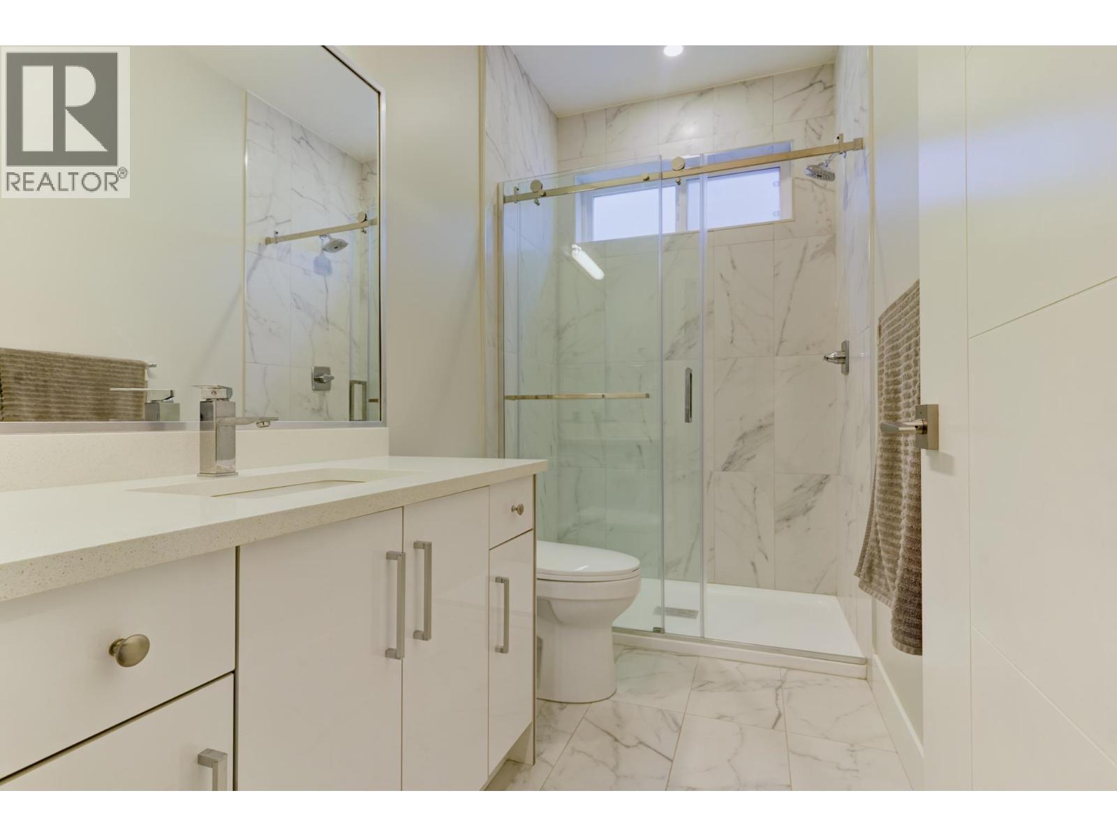 2004 Tiyata Boulevard, Pemberton, British Columbia  V0N 2L0 - Photo 28 - R3098538