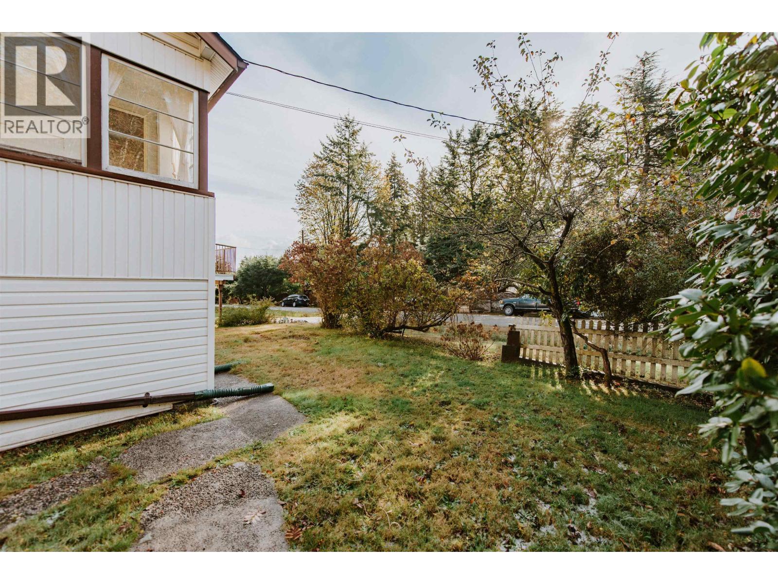 226 Pratt Road, Gibsons, British Columbia  V0N 1V3 - Photo 30 - R3098544