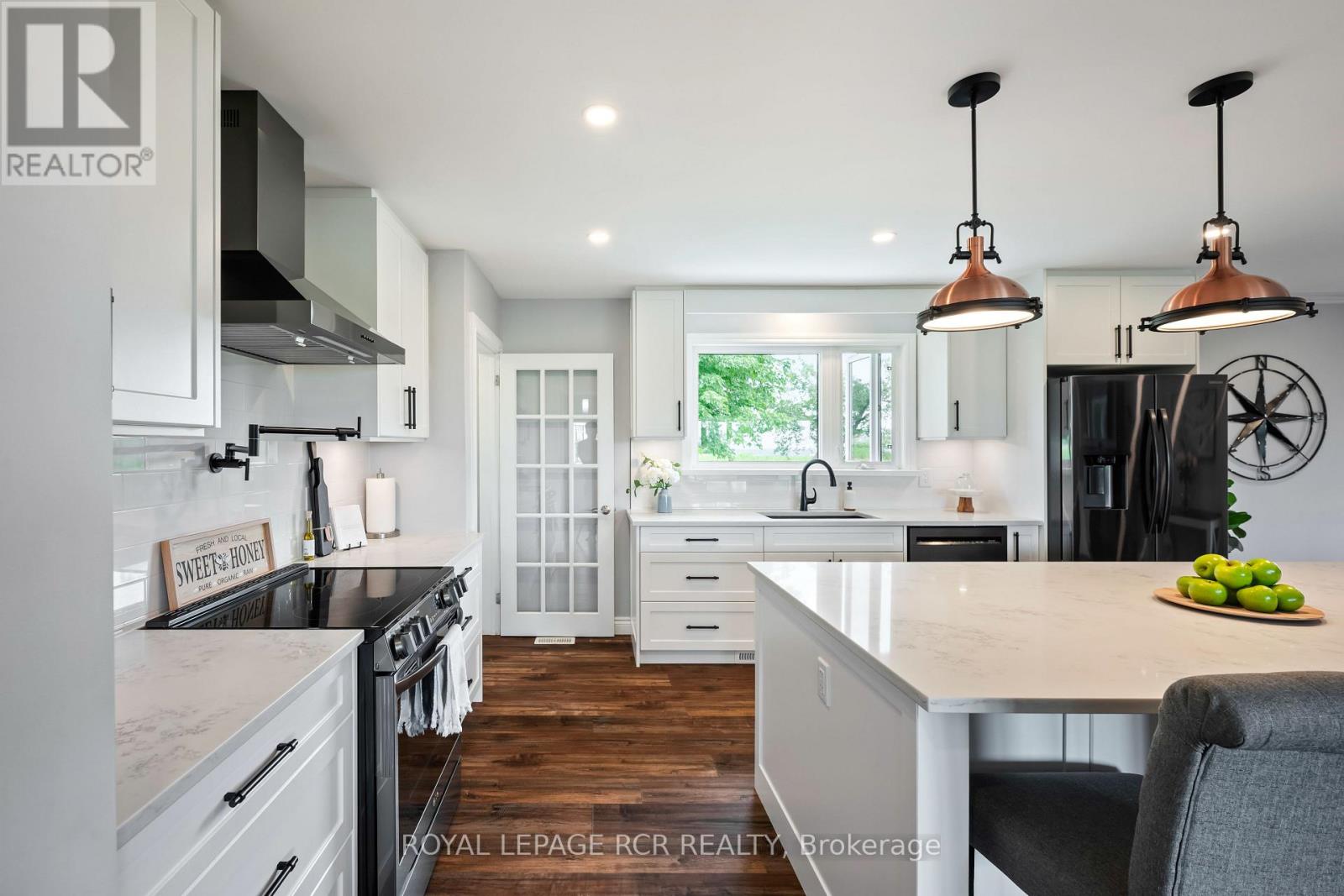 8400 Ontario 89 Highway, Adjala-Tosorontio, Ontario  L9R 1V1 - Photo 6 - N12505862