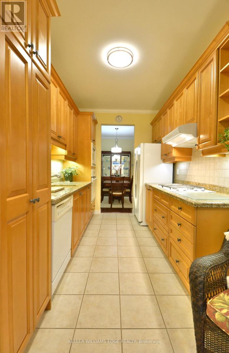 41 - 2165 Itabashi Way, Burlington, Ontario  L7M 0A2 - Photo 8 - W12868958