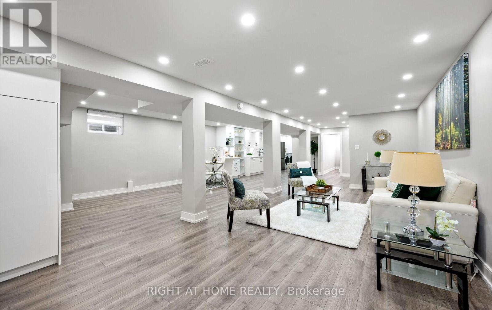 1395 Niels Avenue, Burlington, Ontario  L7P 2E6 - Photo 29 - W12868964