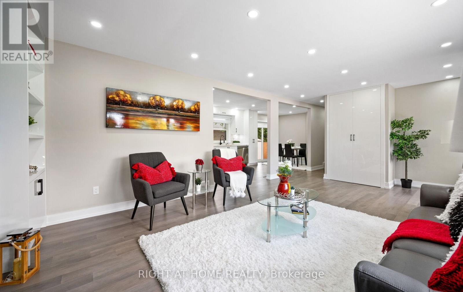 1395 Niels Avenue, Burlington, Ontario  L7P 2E6 - Photo 8 - W12868964