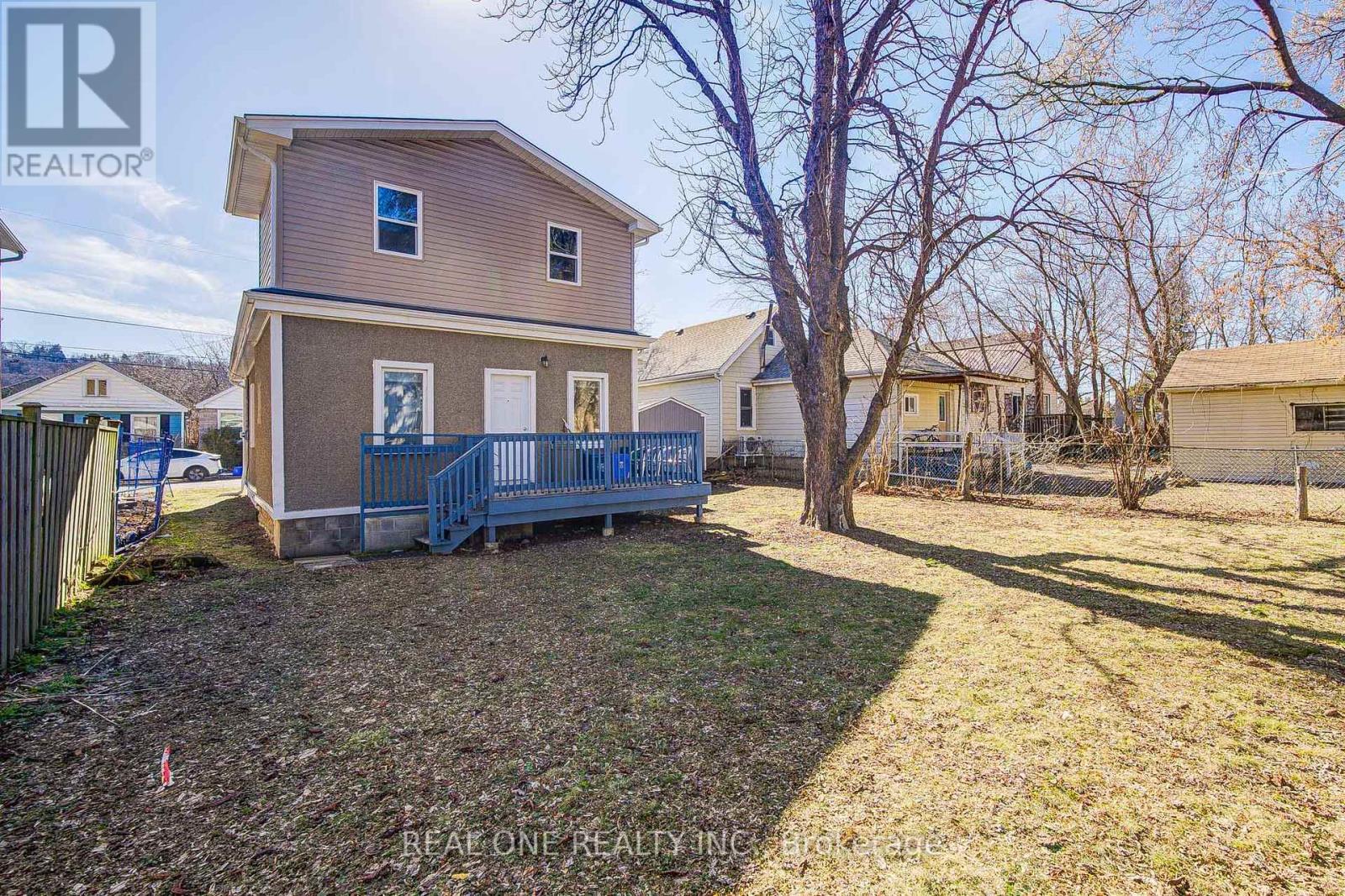 102 Royal Avenue, Hamilton, Ontario  L8S 2C6 - Photo 40 - X12864716