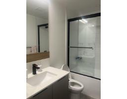 402 10778 138 STREET, Surrey, British Columbia