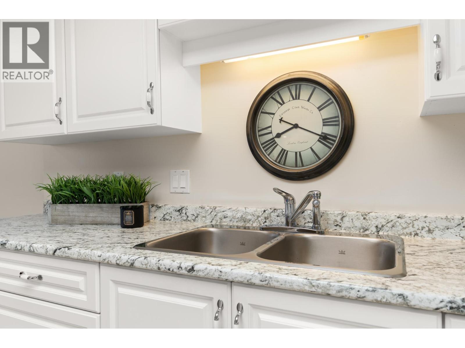 704 728 Princess Street, New Westminster, British Columbia  V3M 6S4 - Photo 8 - R3096057