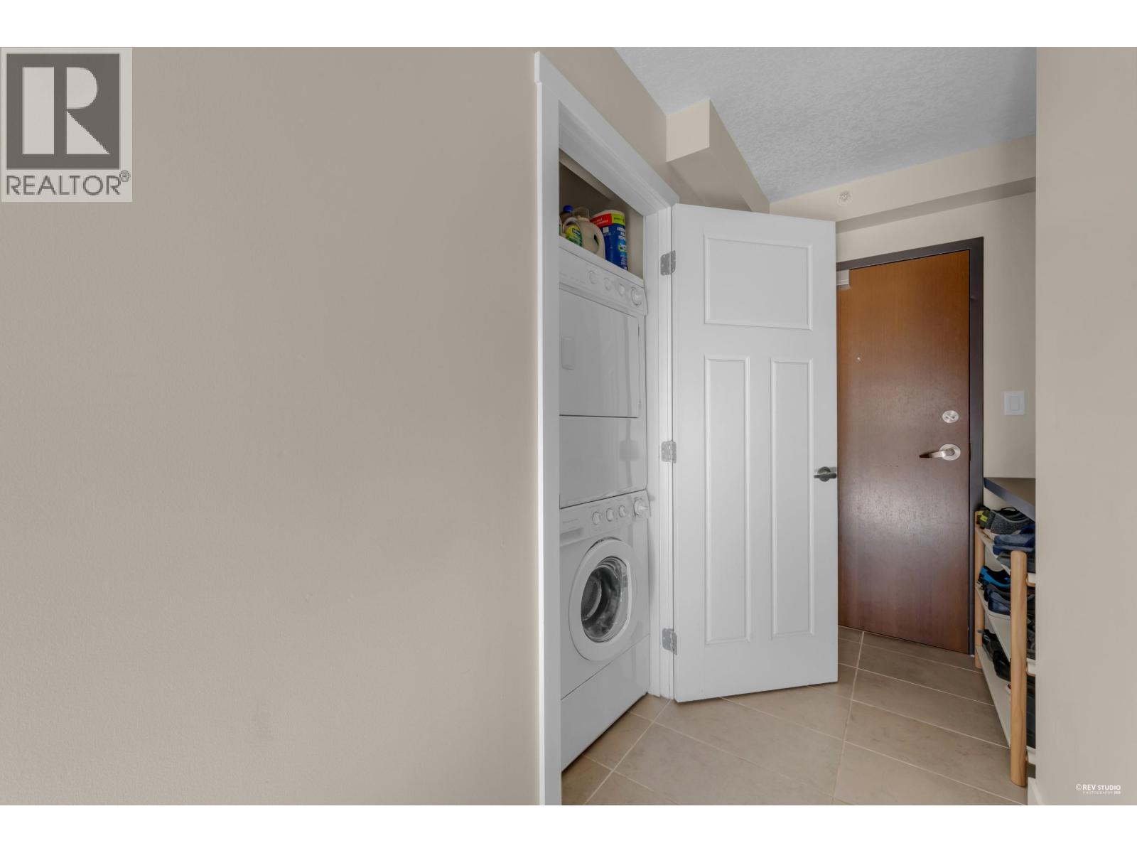 705 2978 Glen Drive, Coquitlam, British Columbia  V3B 0C3 - Photo 24 - R3098498