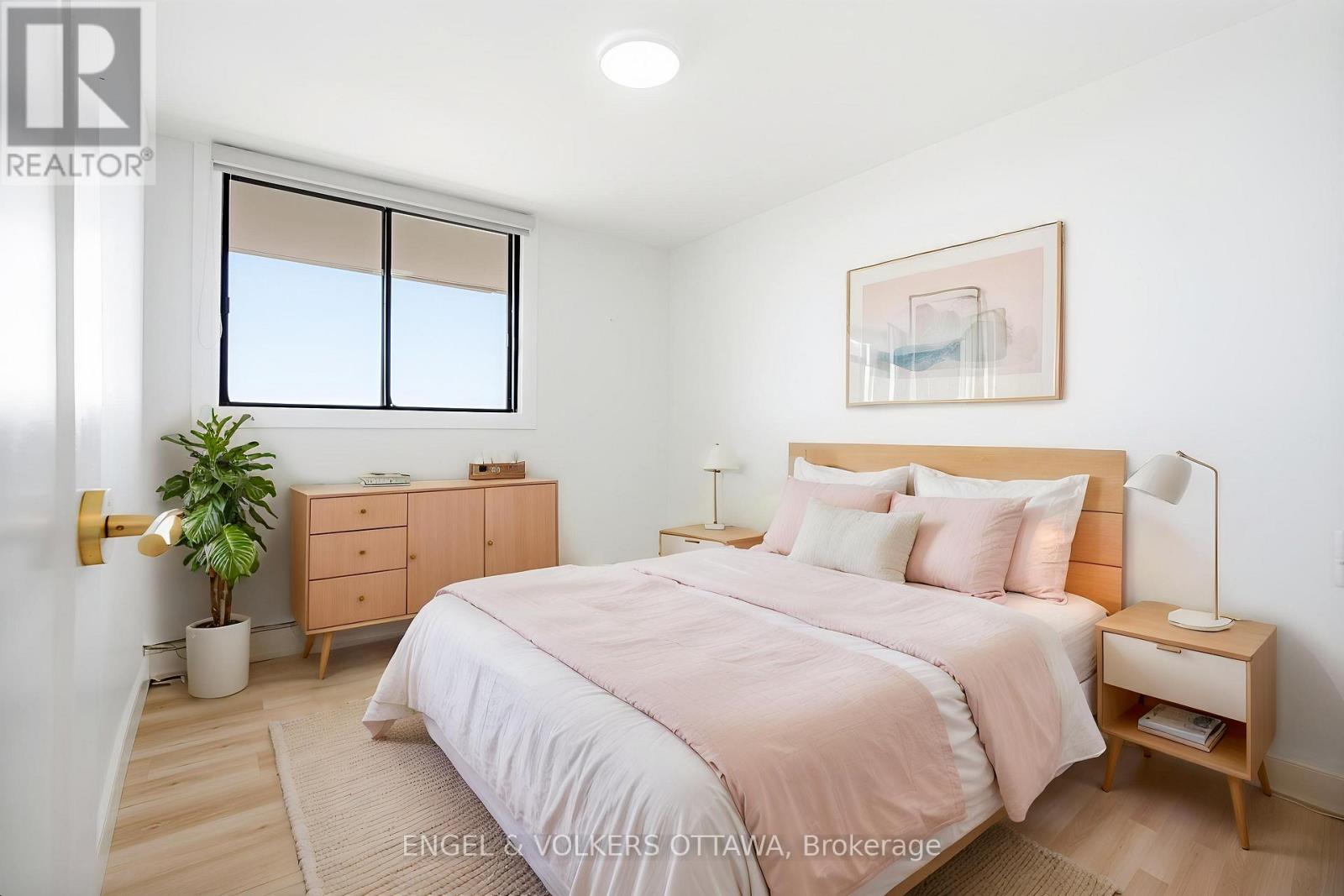 1504 - 415 Greenview Avenue, Ottawa, Ontario  K2B 8G5 - Photo 27 - X12869012