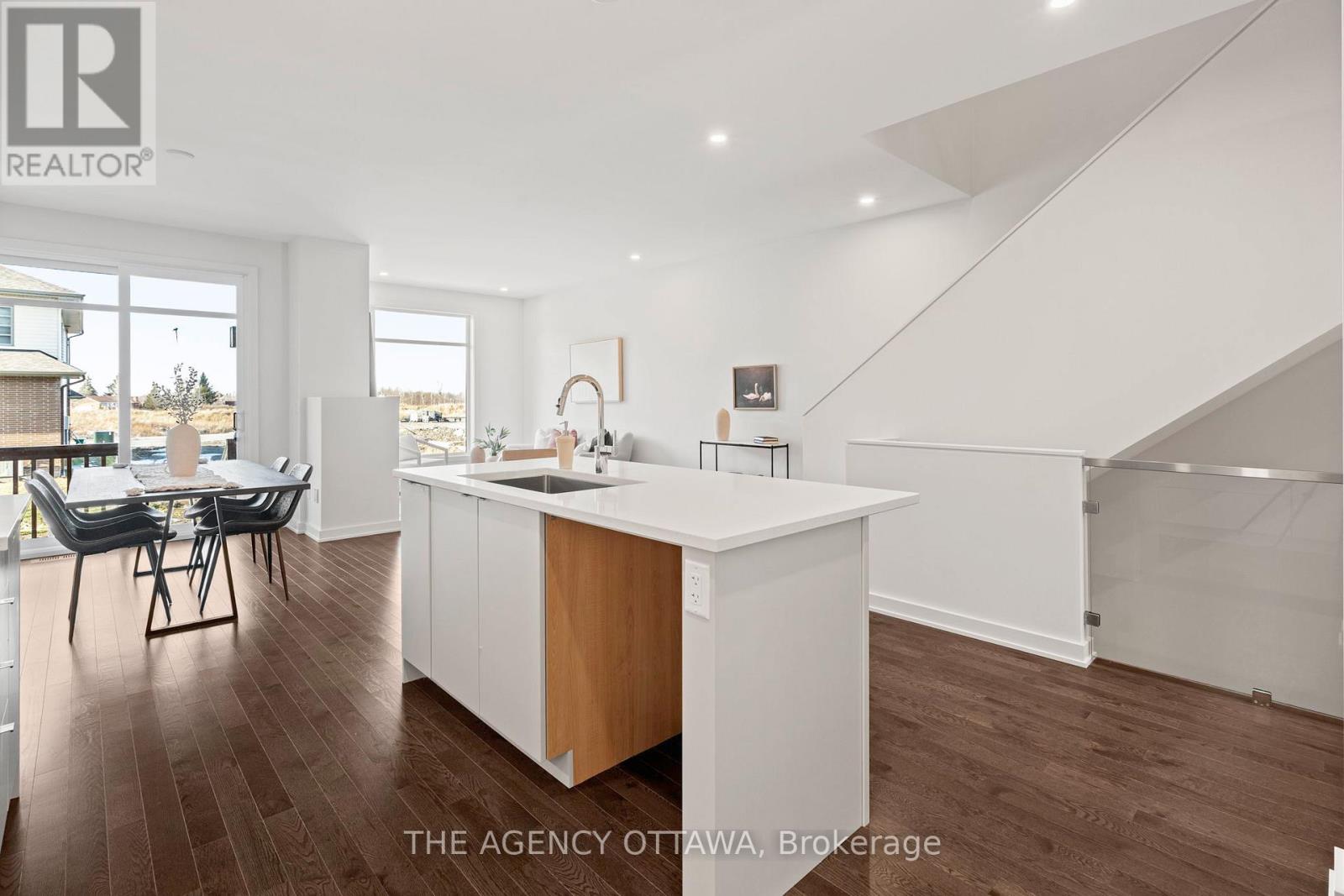 267 Apricot Street, Ottawa, Ontario  K1X 0K1 - Photo 10 - X12869024