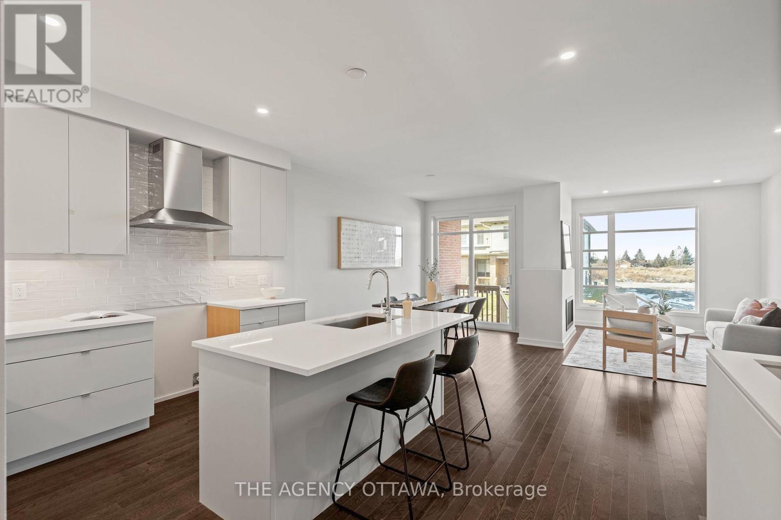 267 Apricot Street, Ottawa, Ontario  K1X 0K1 - Photo 7 - X12869024