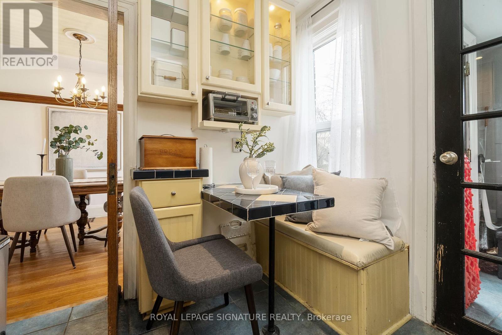 32 Kerr Road, Toronto, Ontario  M4L 1K4 - Photo 12 - E12869006