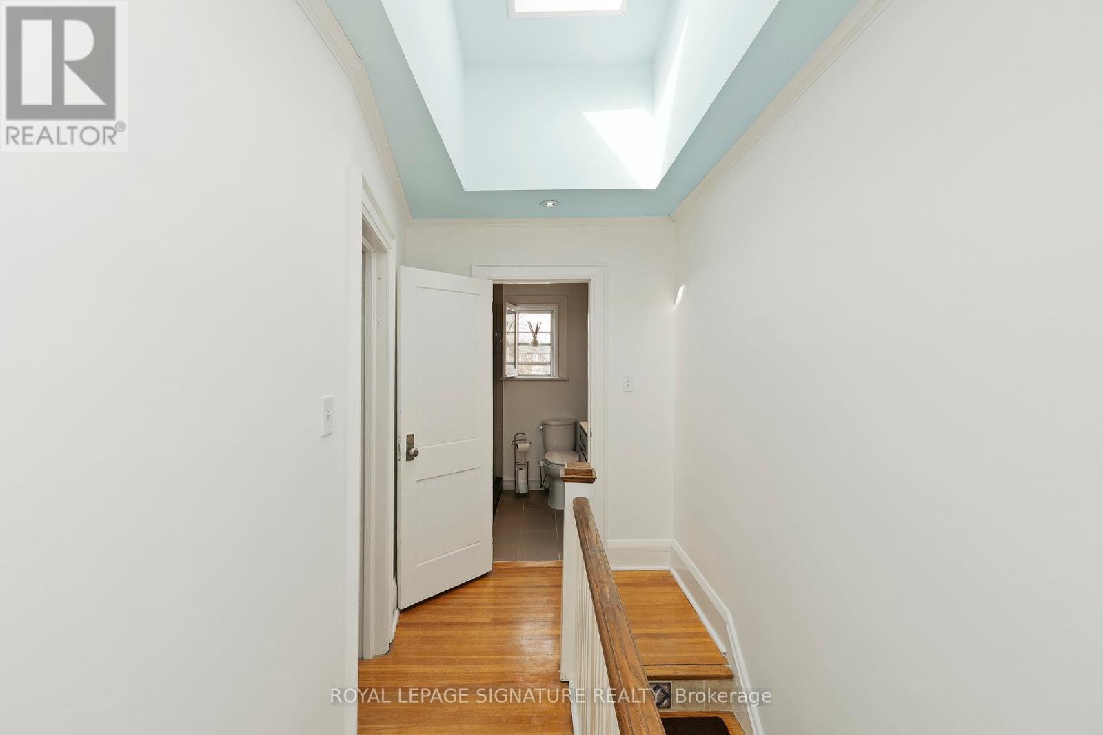 32 Kerr Road, Toronto, Ontario  M4L 1K4 - Photo 15 - E12869006