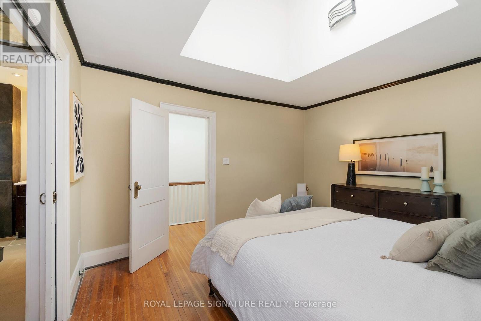 32 Kerr Road, Toronto, Ontario  M4L 1K4 - Photo 18 - E12869006