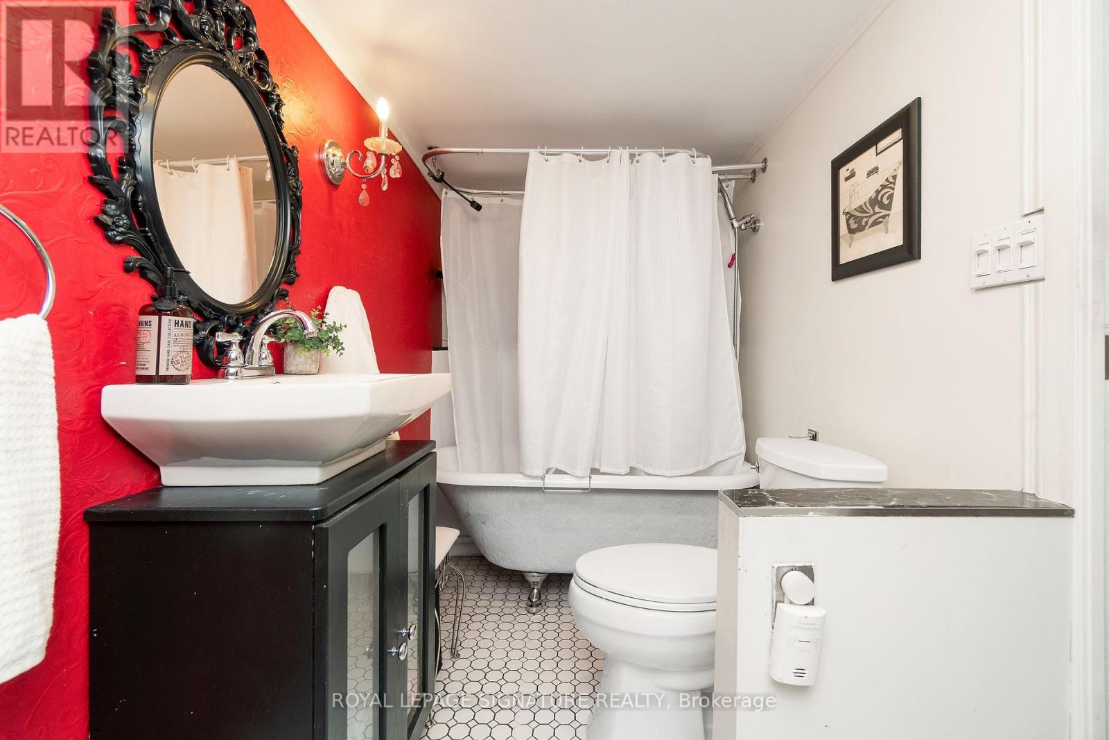 32 Kerr Road, Toronto, Ontario  M4L 1K4 - Photo 30 - E12869006