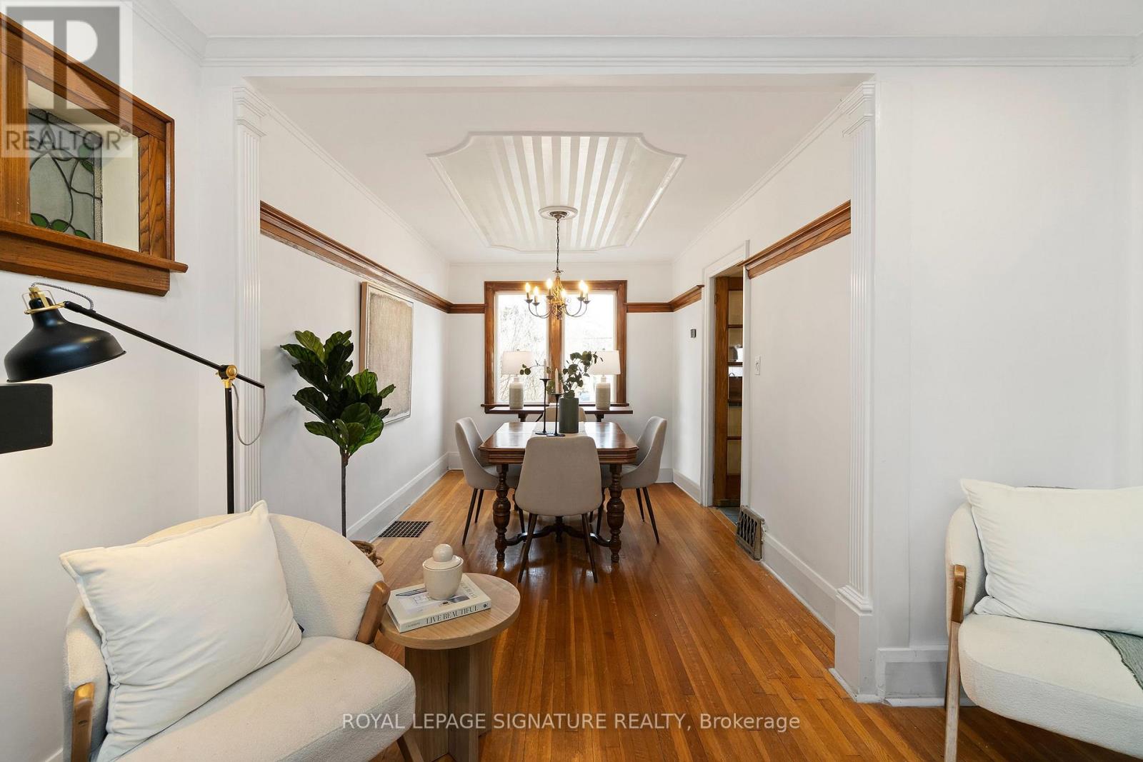 32 Kerr Road, Toronto, Ontario  M4L 1K4 - Photo 8 - E12869006