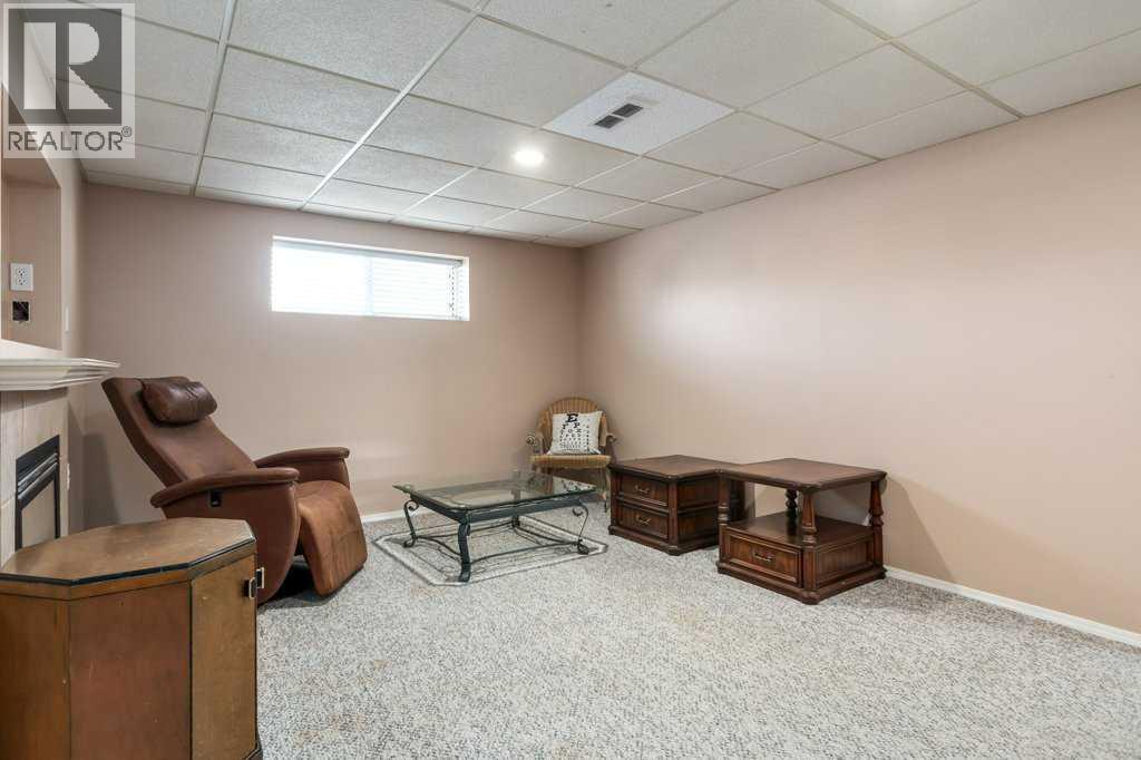 117 Shawfield Way Sw, Calgary, Alberta  T2Y 2Y1 - Photo 18 - A2291275