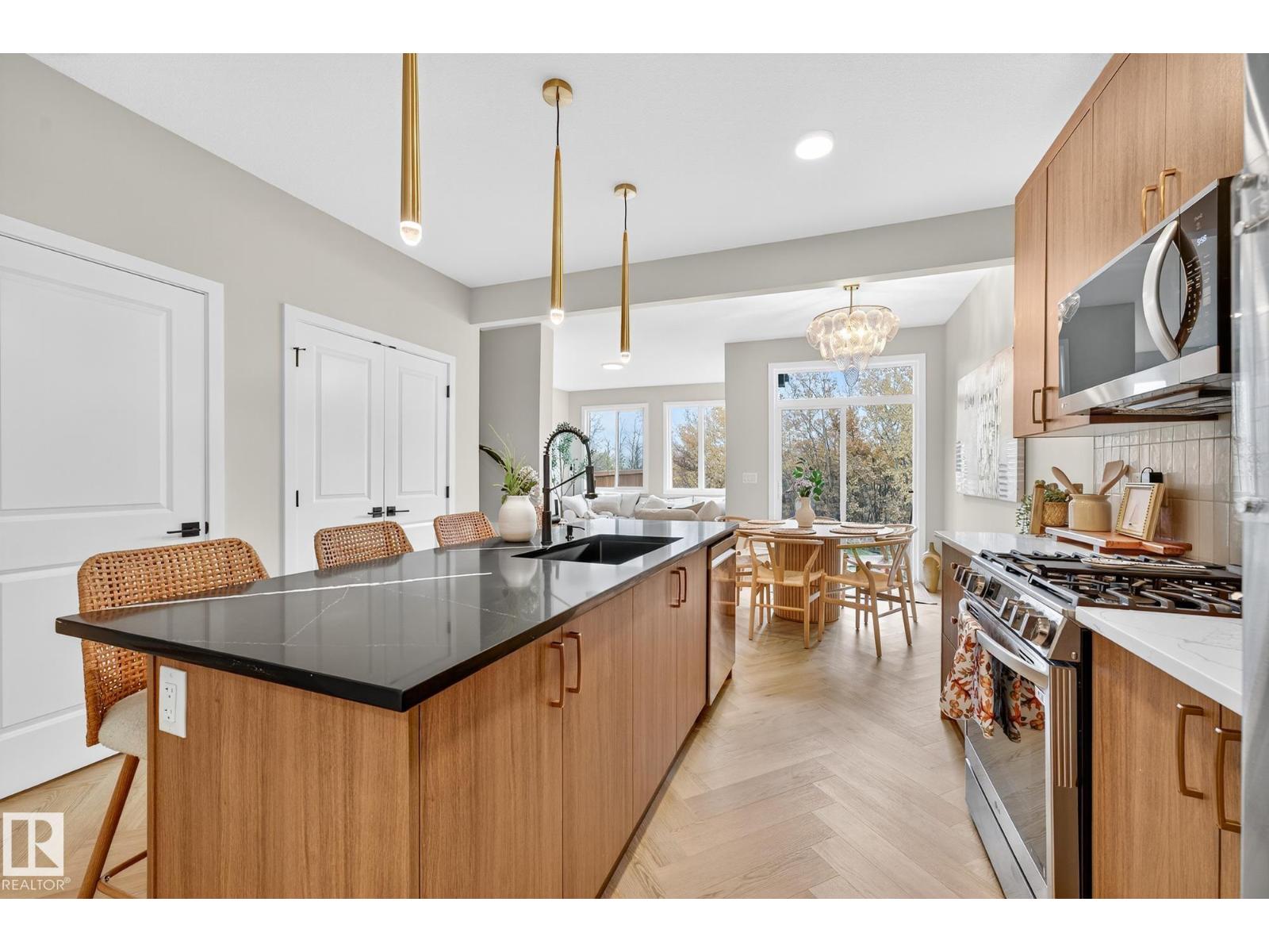 431 Conroy Cr Sw, Edmonton, Alberta  T6W 5A9 - Photo 14 - E4476799