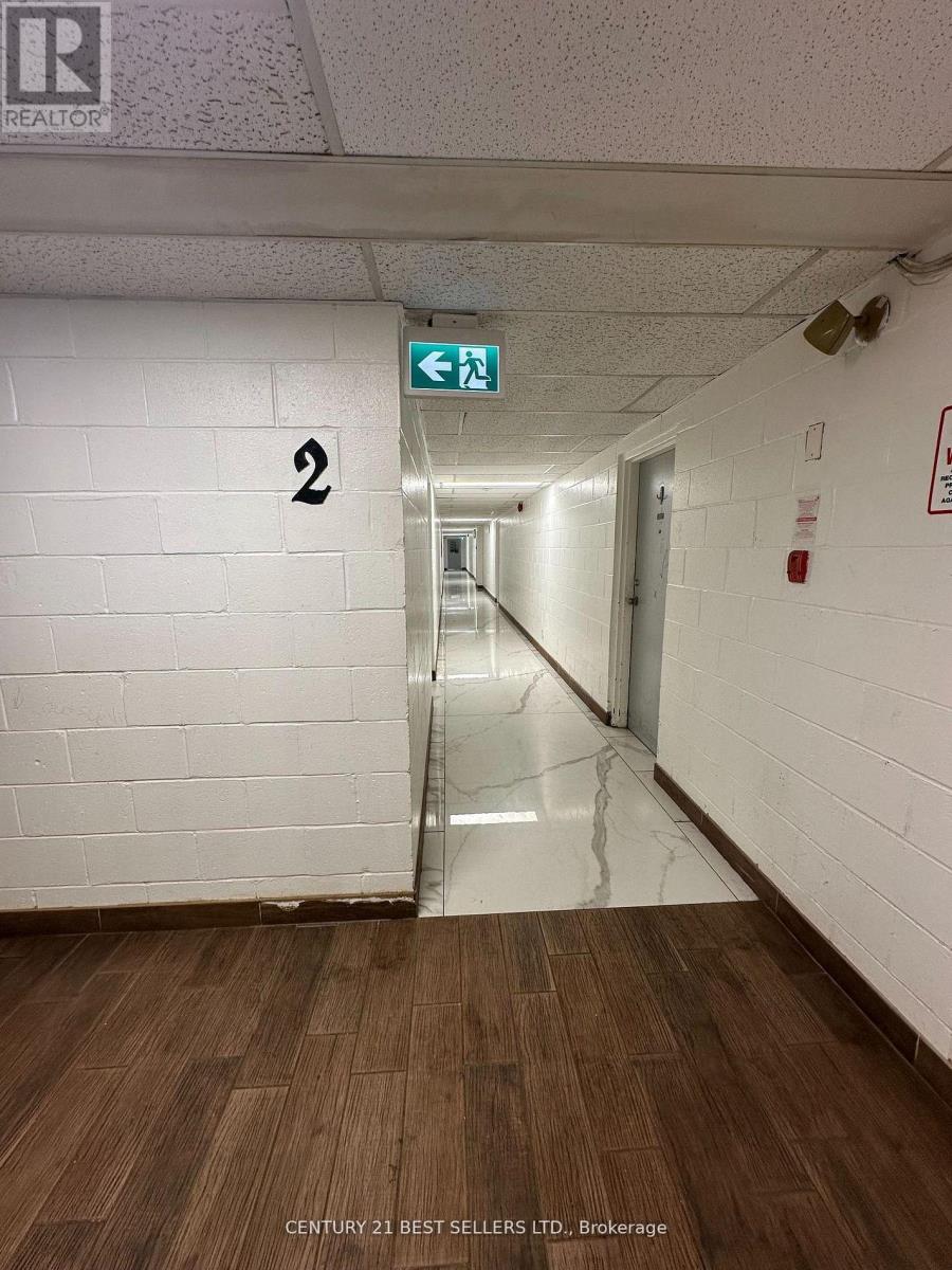 44 Central Avenue E, Brockville, Ontario  K6V 1W6 - Photo 10 - X12835398