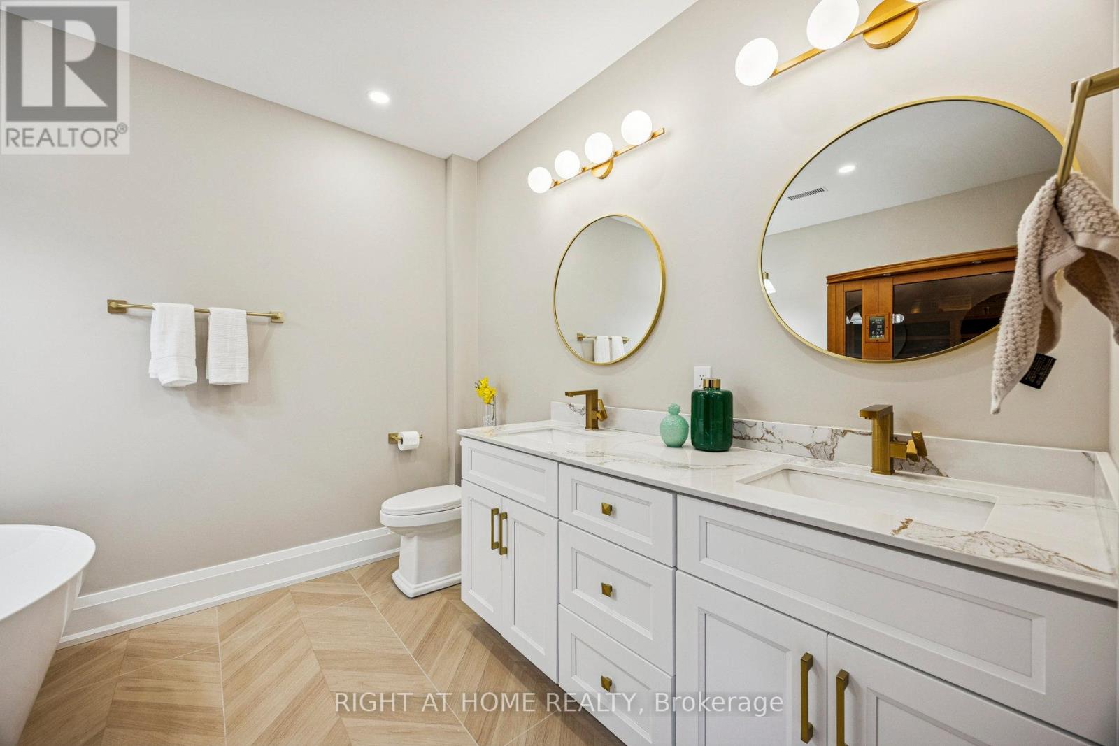 1 Lynnhaven Road, Toronto, Ontario  M6A 2K7 - Photo 43 - C12856830