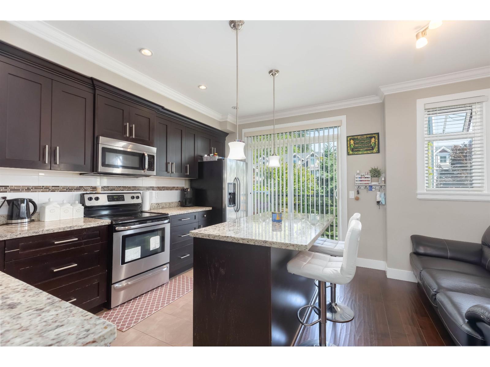 64 6383 140 Street, Surrey, British Columbia  V3W 0E9 - Photo 6 - R3097616