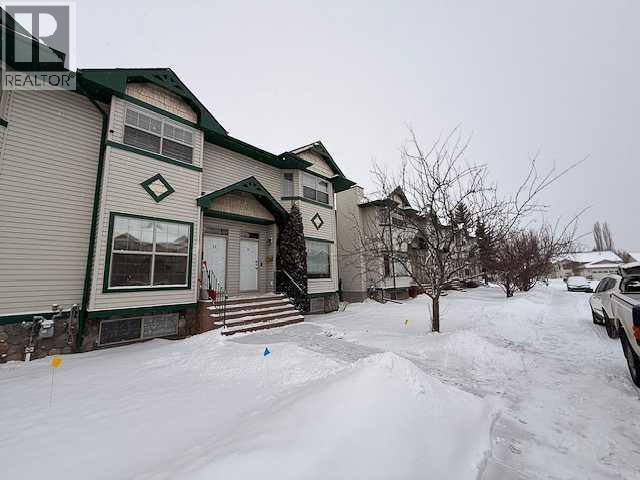 11 Abel Close, Red Deer, Alberta  T4R 2Y2 - Photo 1 - A2290242