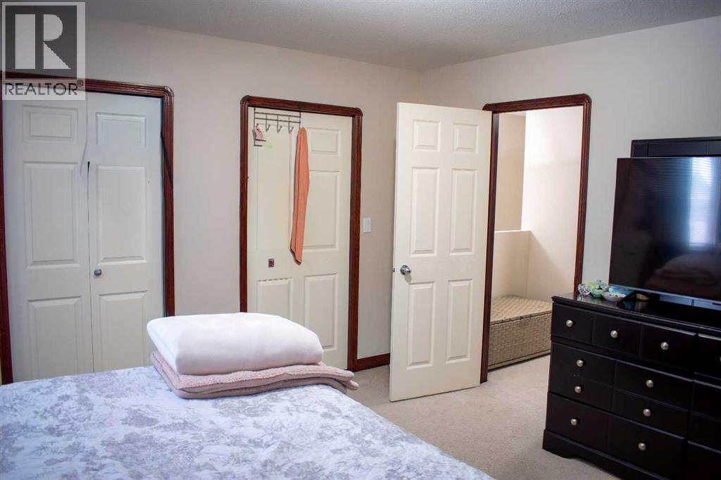 11 Abel Close, Red Deer, Alberta  T4R 2Y2 - Photo 14 - A2290242