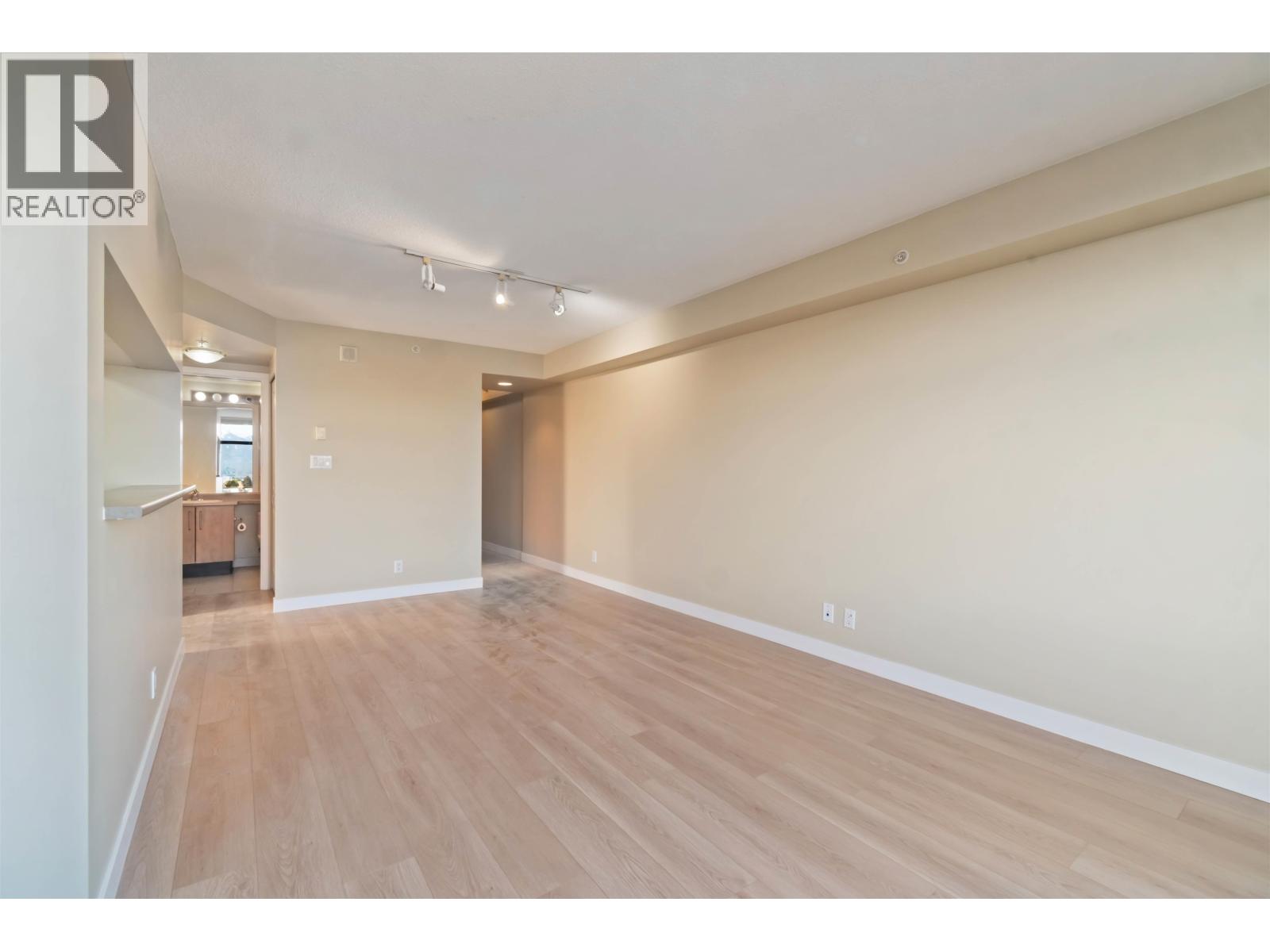 2009 5380 Oben Street, Vancouver, British Columbia  V5R 6H7 - Photo 13 - R3097675