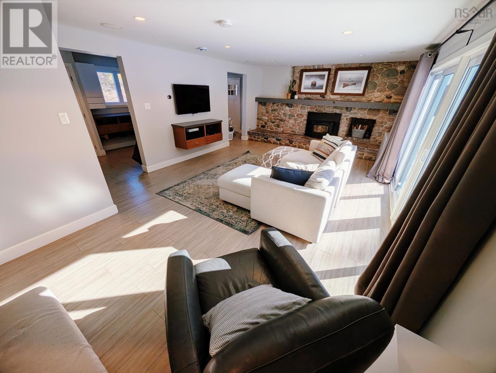 10055 19 Highway, Southwest Mabou, Nova Scotia  B0E 2W0 - Photo 9 - 202604255