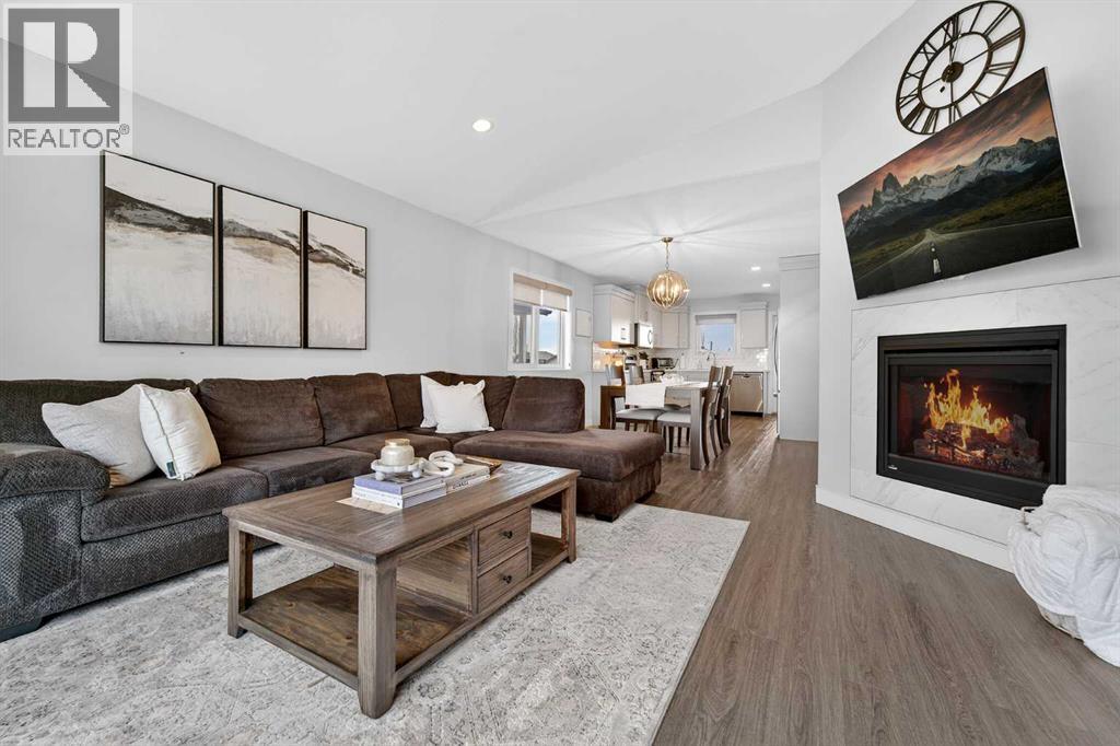 635 Parkside Green, Coaldale, Alberta  T1M 0B2 - Photo 4 - A2290566