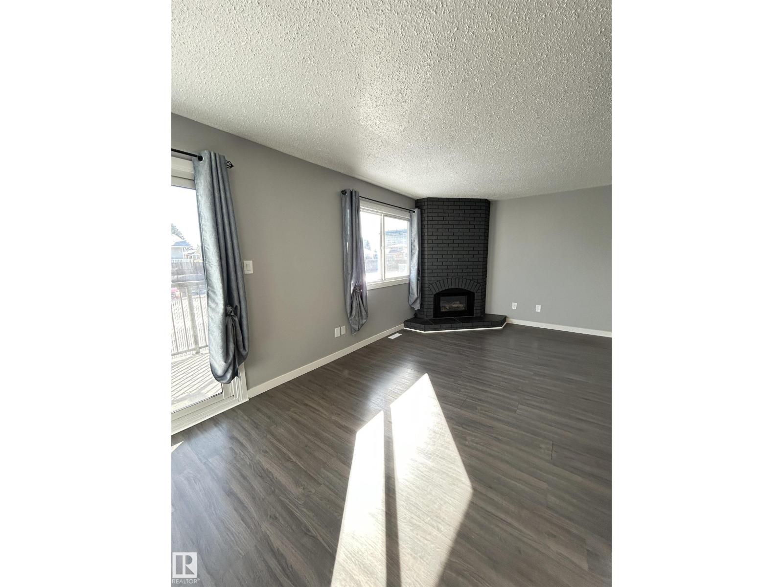 10426 27 Av Nw, Edmonton, Alberta  T6J 4J5 - Photo 17 - E4476760