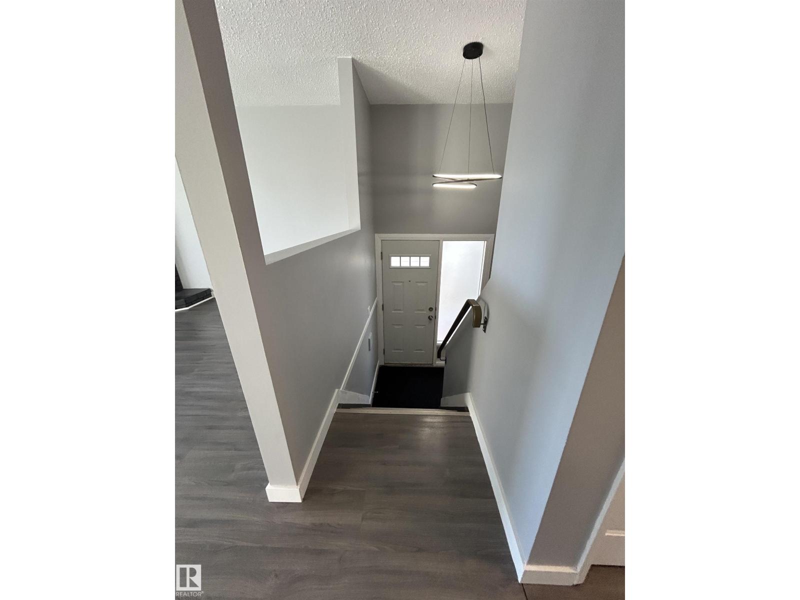 10426 27 Av Nw, Edmonton, Alberta  T6J 4J5 - Photo 25 - E4476760