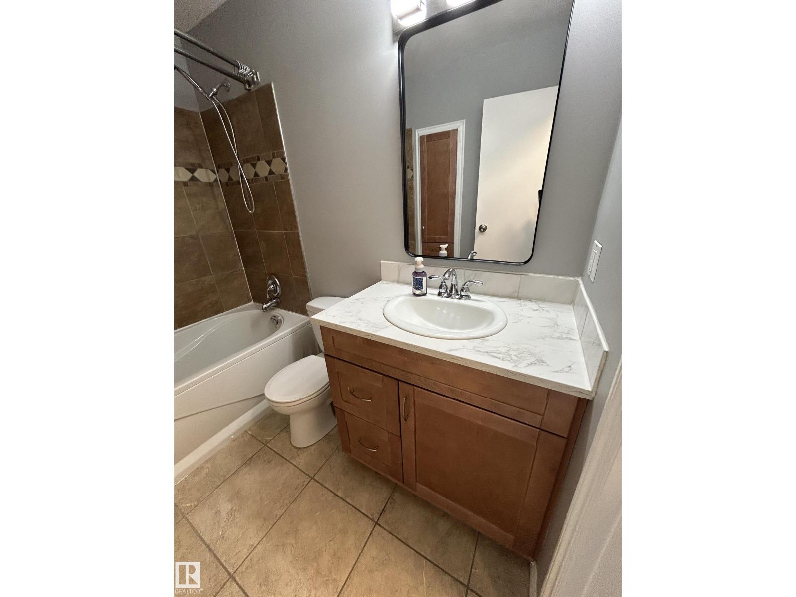 10426 27 Av Nw, Edmonton, Alberta  T6J 4J5 - Photo 19 - E4476760