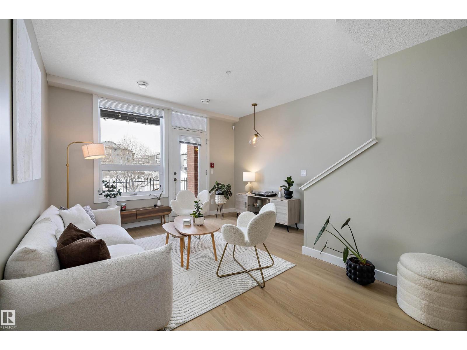 #94 2560 Pegasus Bv Nw, Edmonton, Alberta  T5E 0V9 - Photo 3 - E4475376