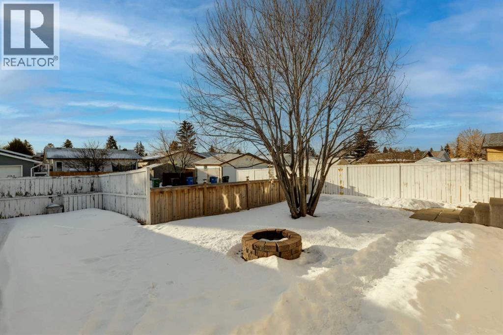 5423 Madigan Drive Ne, Calgary, Alberta  T2A 5T5 - Photo 6 - A2291849