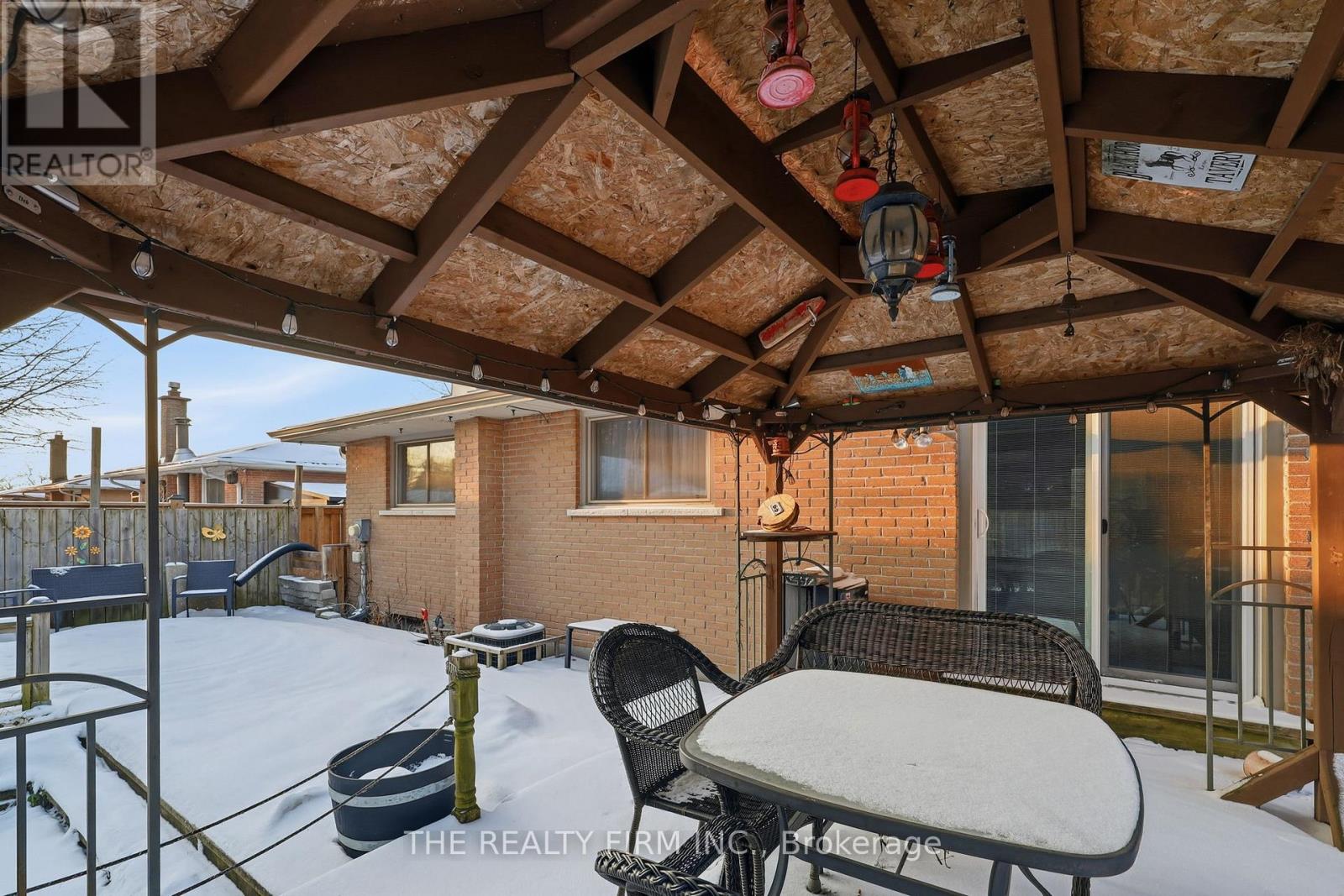 70 Talavera Crescent, London East, Ontario  N5V 1K8 - Photo 45 - X12869042