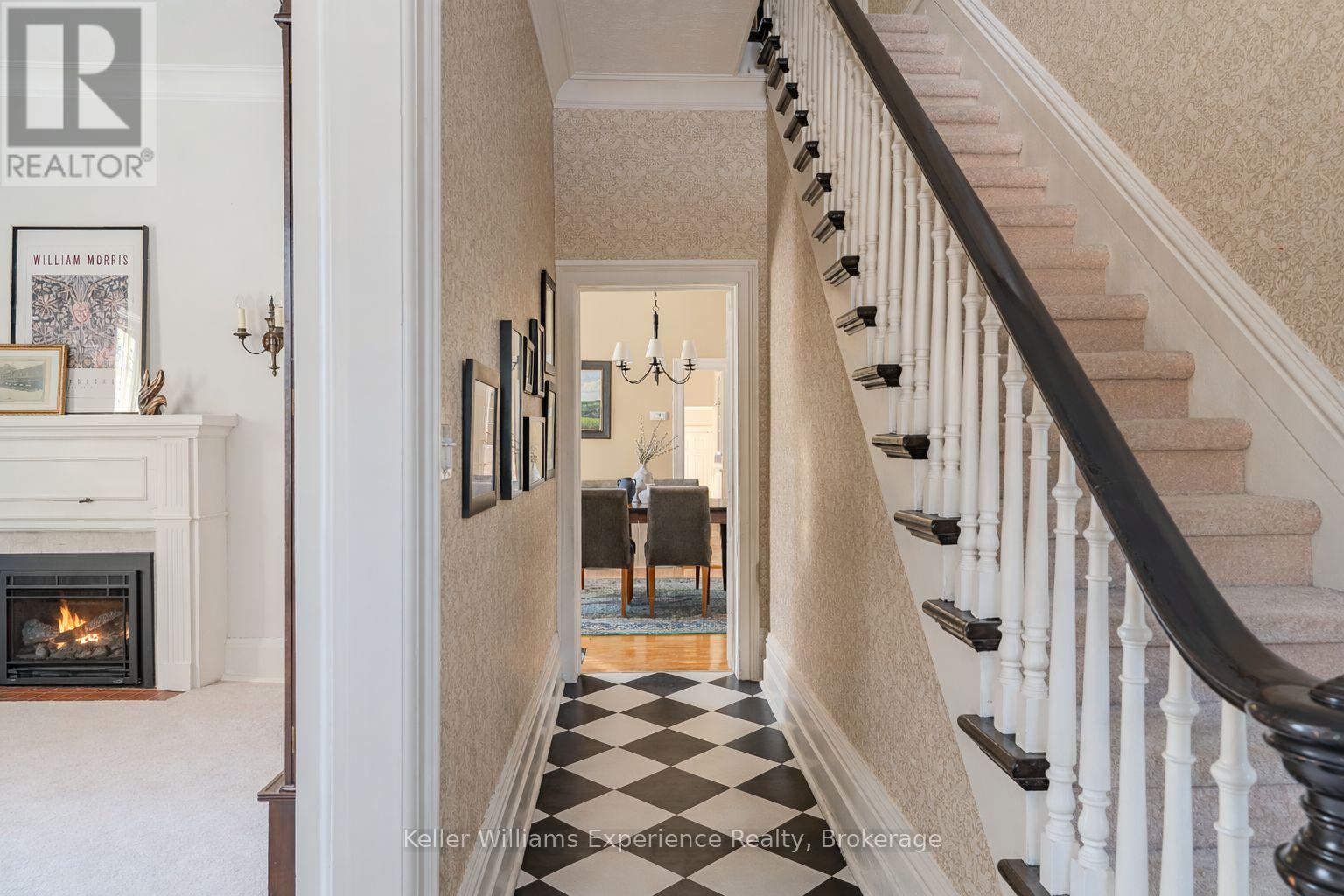 606 2nd Avenue W, Owen Sound, Ontario  N4K 4M3 - Photo 3 - X12862380