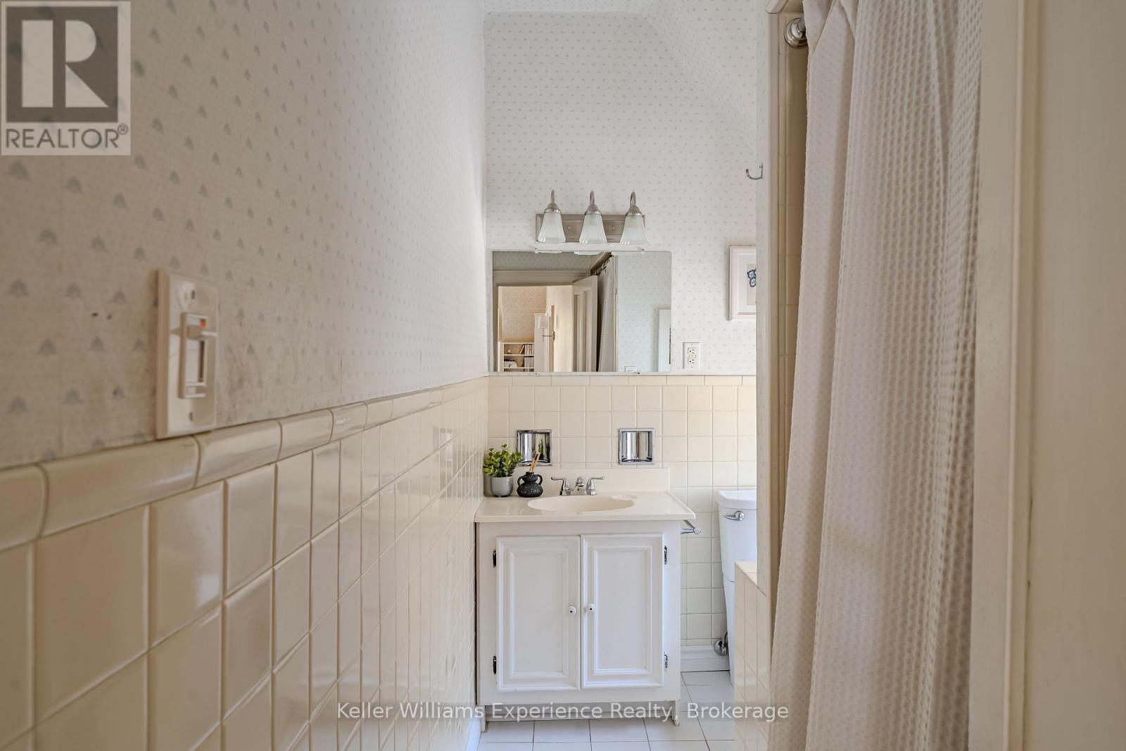 606 2nd Avenue W, Owen Sound, Ontario  N4K 4M3 - Photo 37 - X12862380