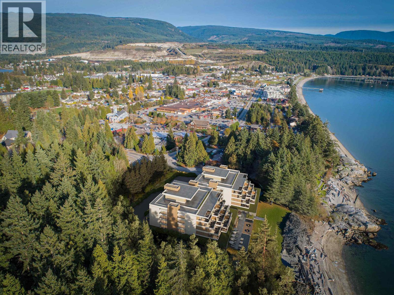 5845 SUNSHINE COAST HIGHWAY, sechelt, British Columbia